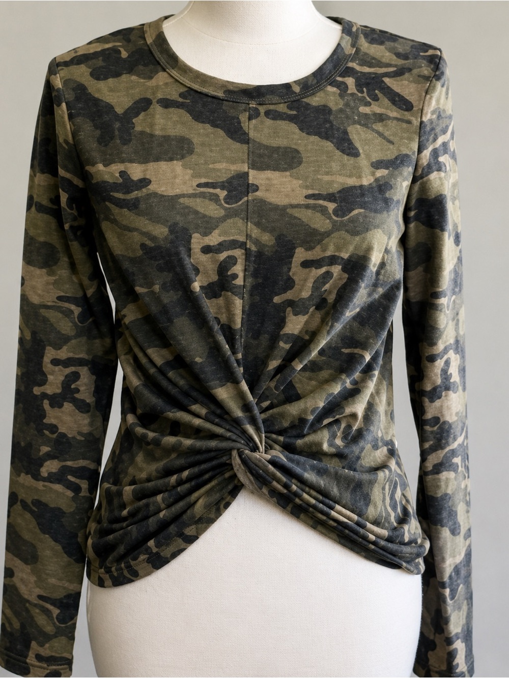 EUC DREW Women's Camo Long Sleeve Top Casual Lightweight Fall Layering